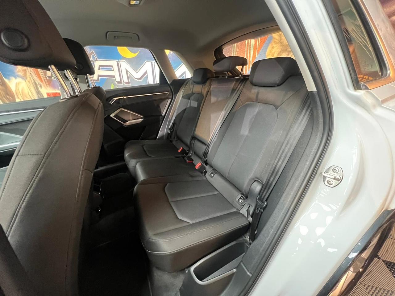 Audi Q3 40 2.0 tdi quattro 190cv s-tronic (794)