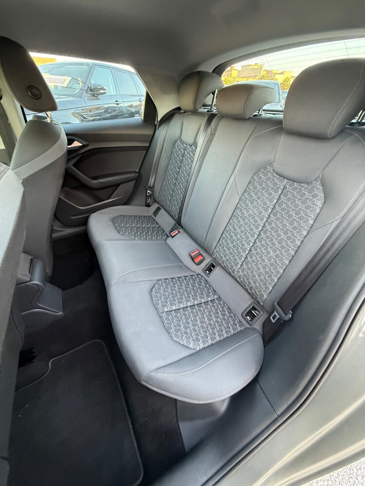 Audi A1 SPB 30 TFSI S line edition