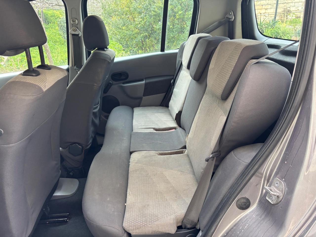 Renault Modus 1.5 dCi 70CV Saint Tropez