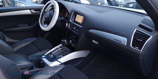 AUDI Q5 2.0TDI Quattro S-tronic S-Line