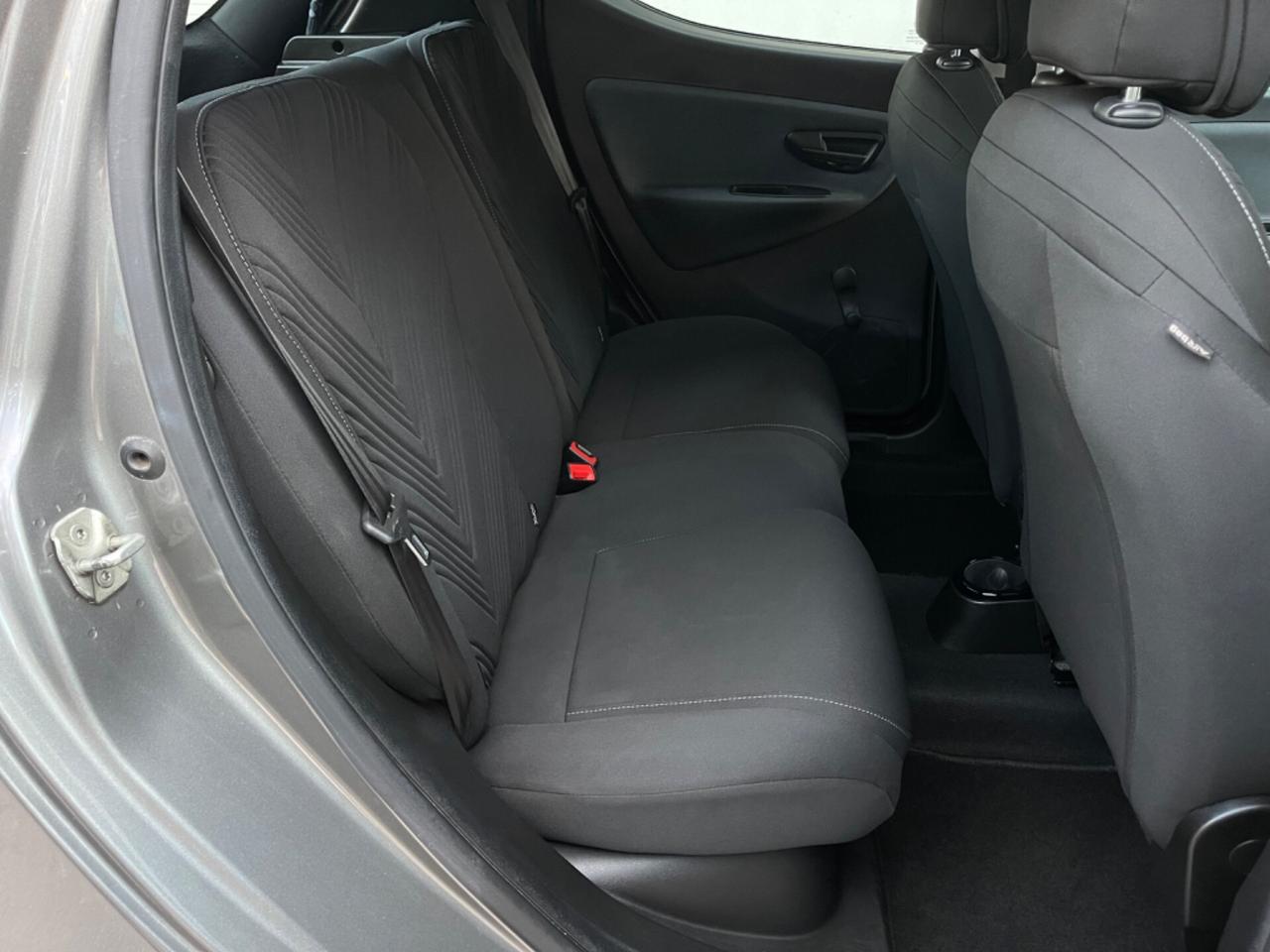 LANCIA YPSILON 70CV S&S HYBRID Gold 2022