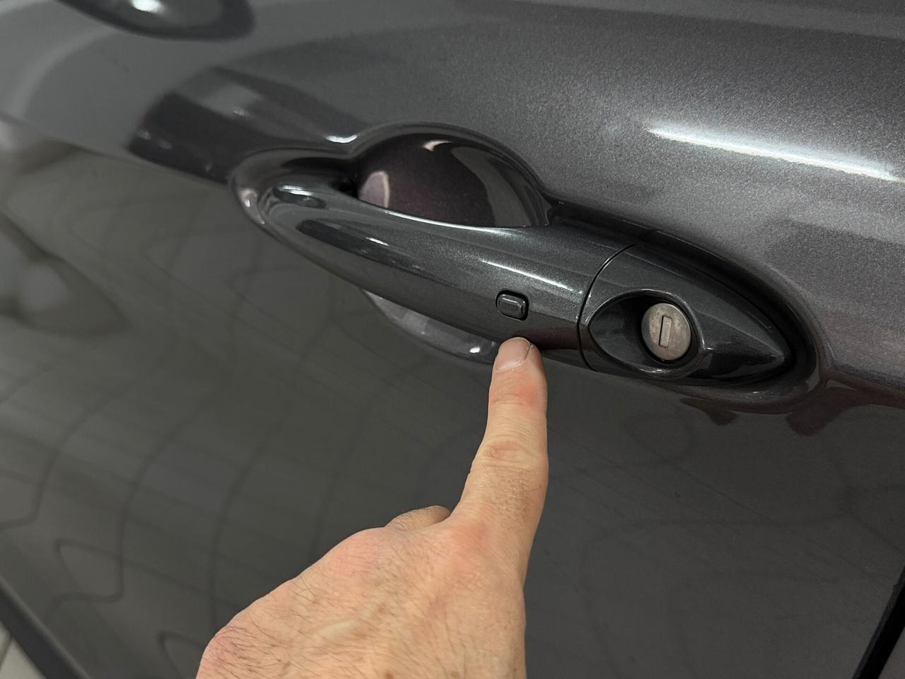 Alfa Romeo Stelvio 2.2 TD 160 CV BUSINESS PELLE TOTALE NAVI SENSORI