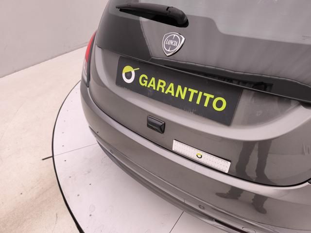 LANCIA Ypsilon 1.0 firefly hybrid Platino s&s 70cv