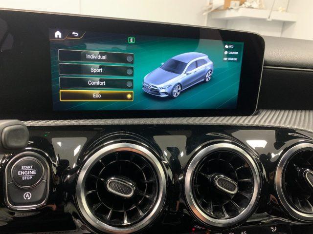 MERCEDES-BENZ A 180 d Automatico Sport + Full Led