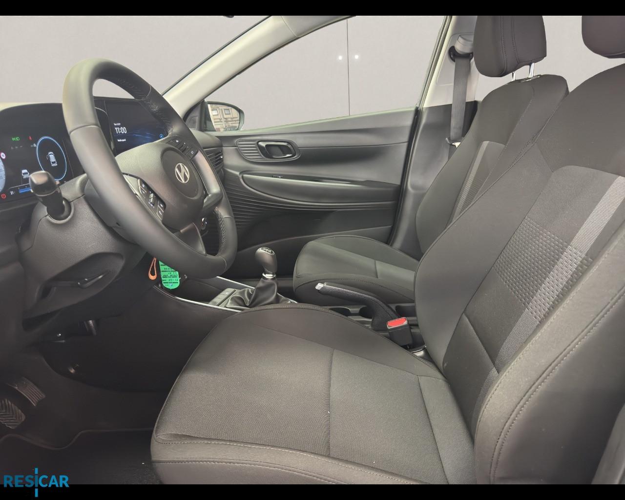 HYUNDAI I20 PE MY25 1.2 MT CONNECTLINE