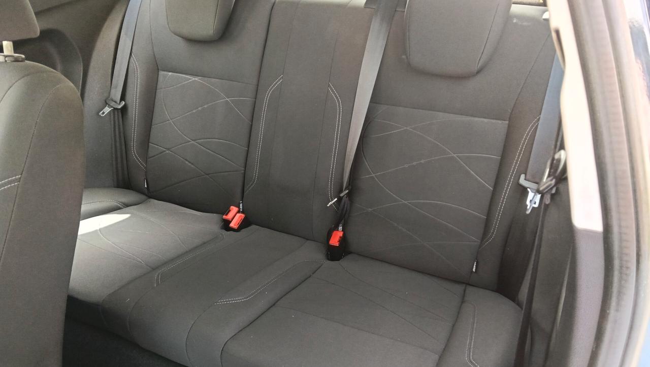 FORD FIESTA 1.2 BENZ -PREZZO PROMO!