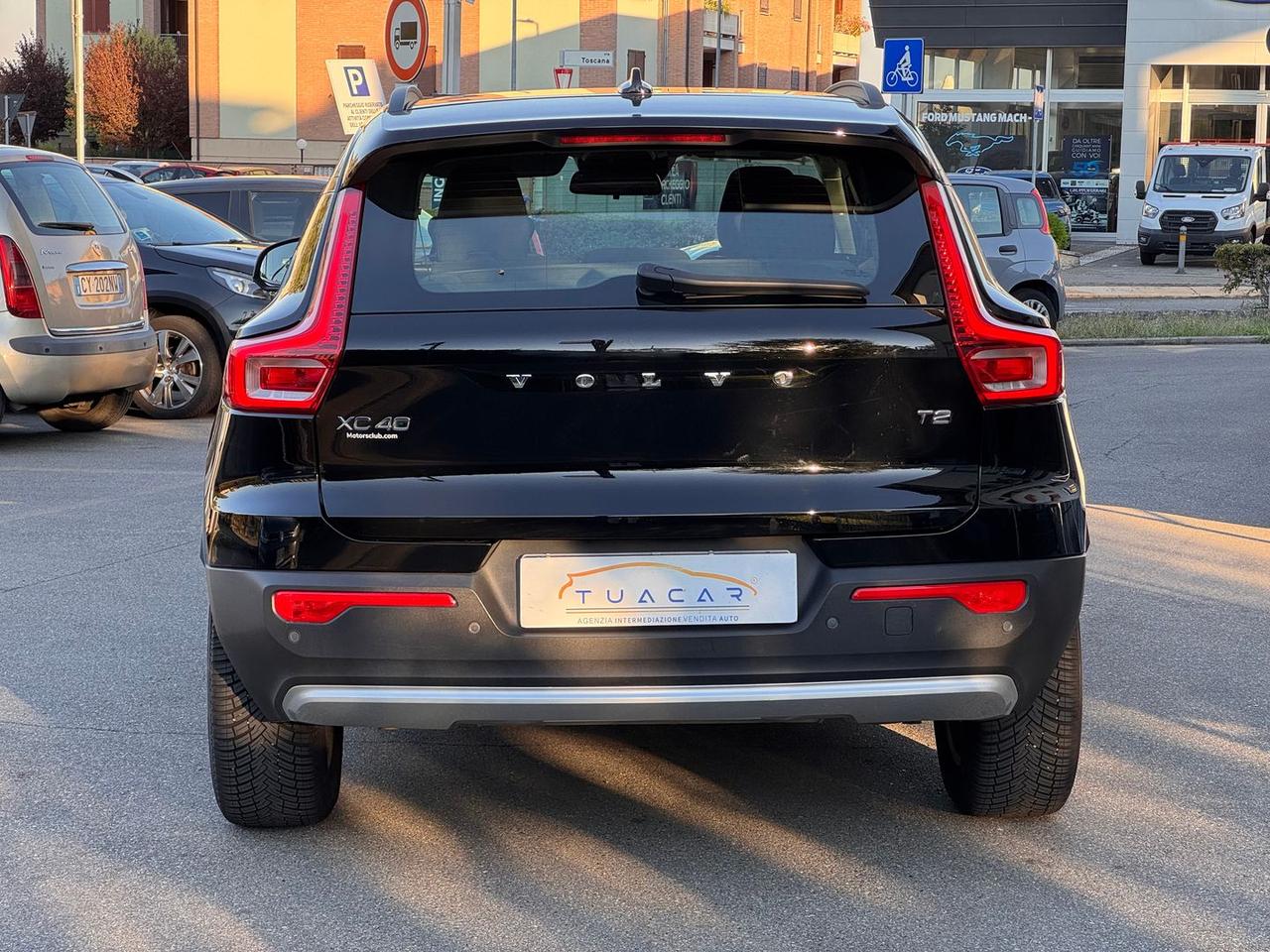 Volvo XC40 Essential T2 #50070