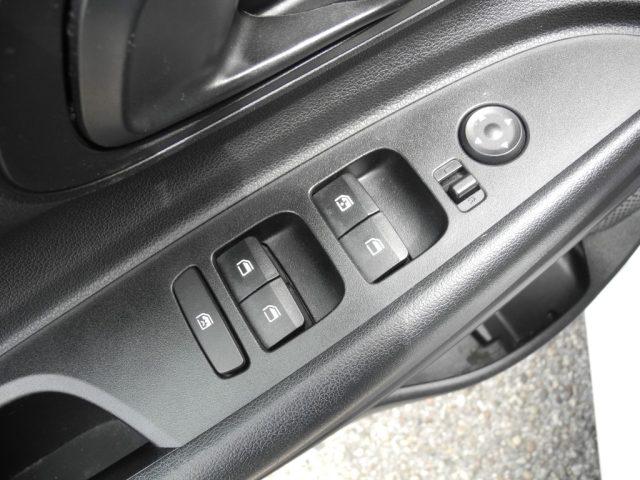 HYUNDAI i20 1.2 MPI Connectline -Ok NEOPATENTATI- "DA VETRINA"