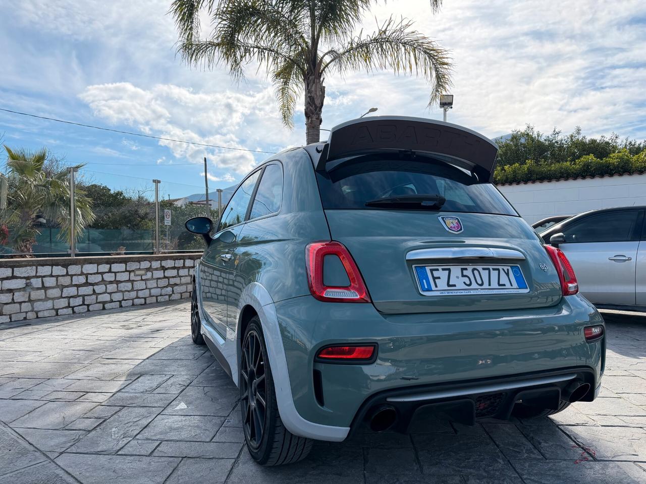 Abarth 695 1.4 Turbo T-Jet 180 CV 70°