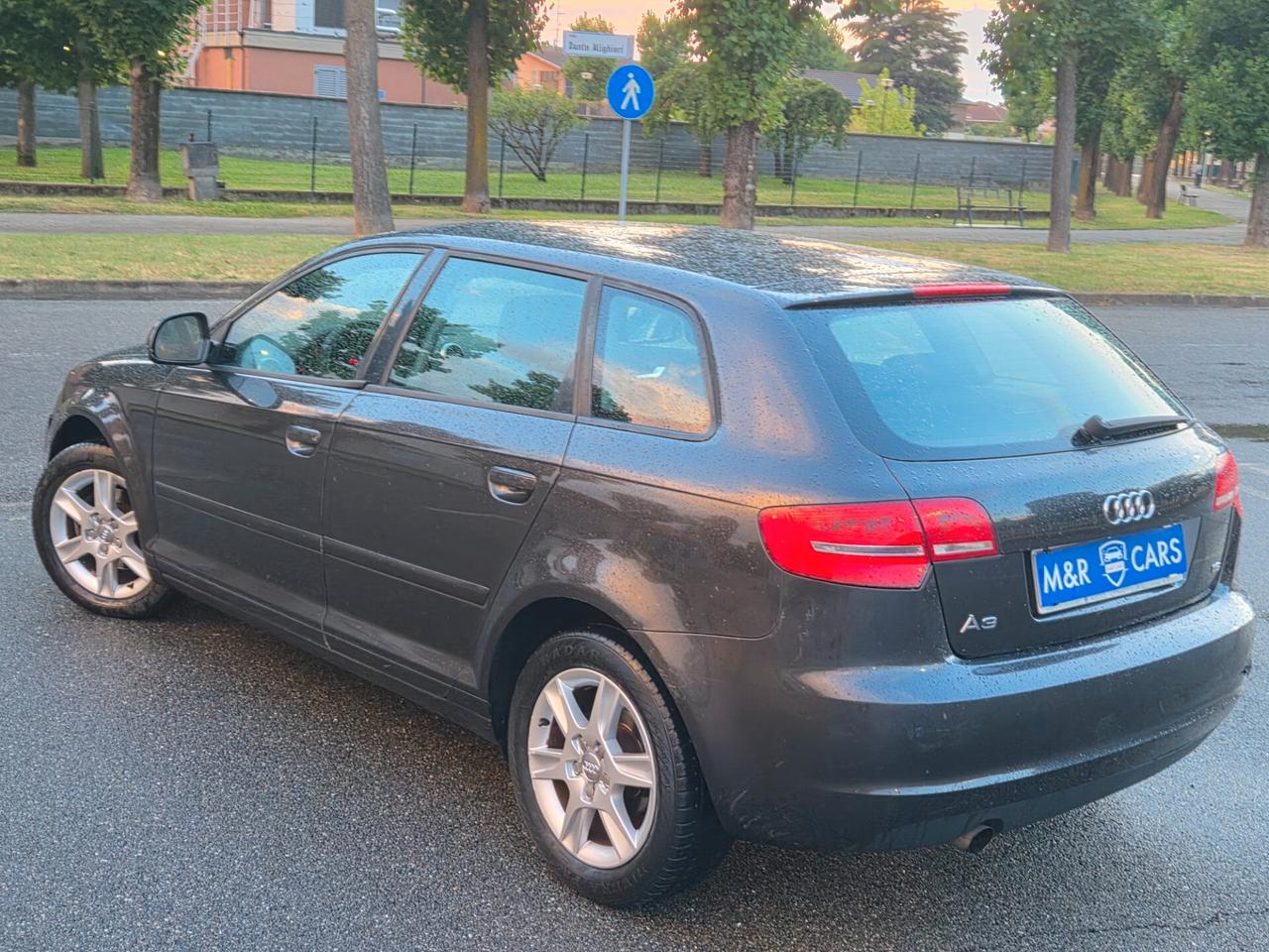 Audi A3 SPB 1.6 Benzina neopatentati E5