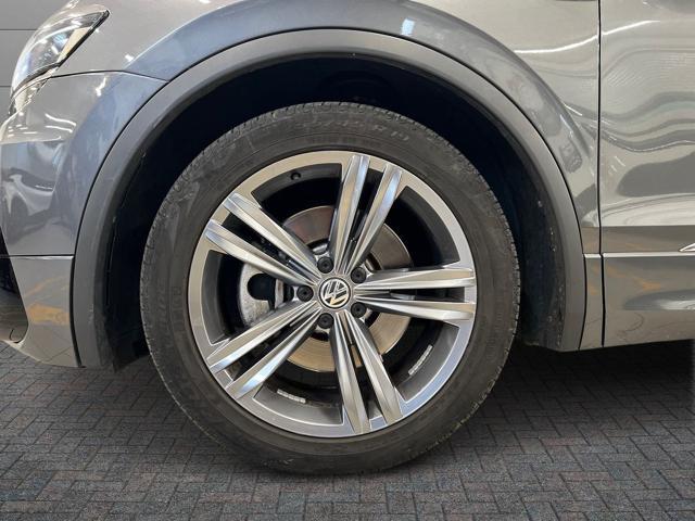 VOLKSWAGEN Tiguan 2.0 BiTDI SCR DSG 4MOTION Executive R-Line BMT