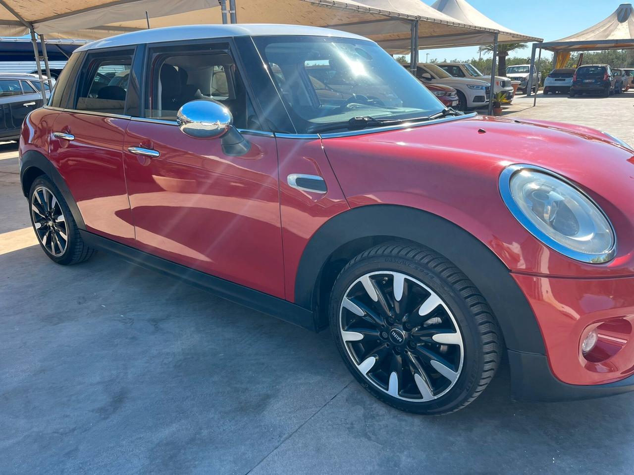 Mini Mini 1.5 Cooper D 5 porte