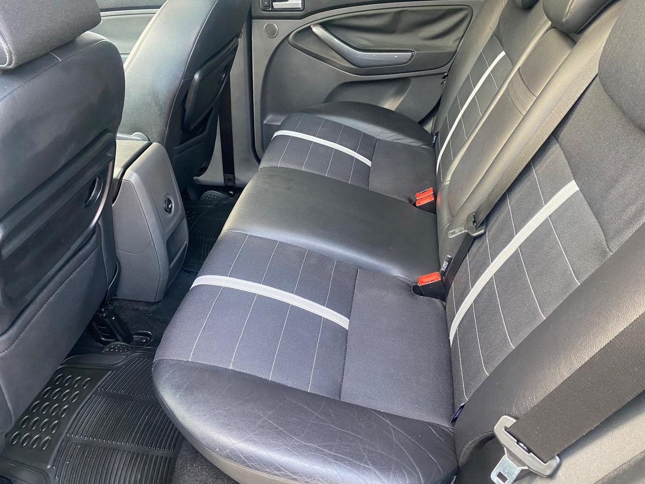 Ford Kuga Kuga+ 2.0 TDCi 136 CV 4WD DPF