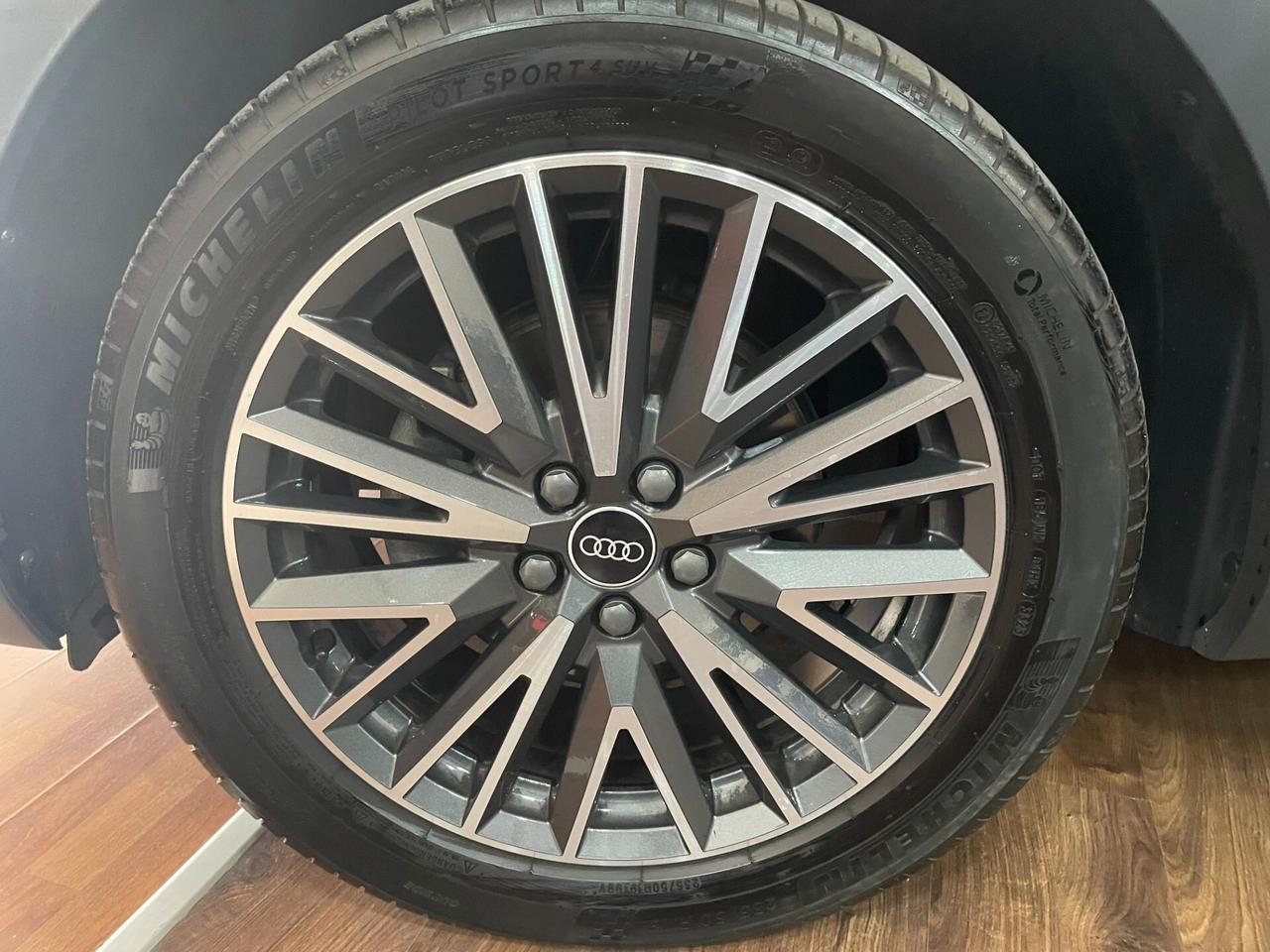 AUDI Q3 35 2.0 TDI 150CV BUSINESS