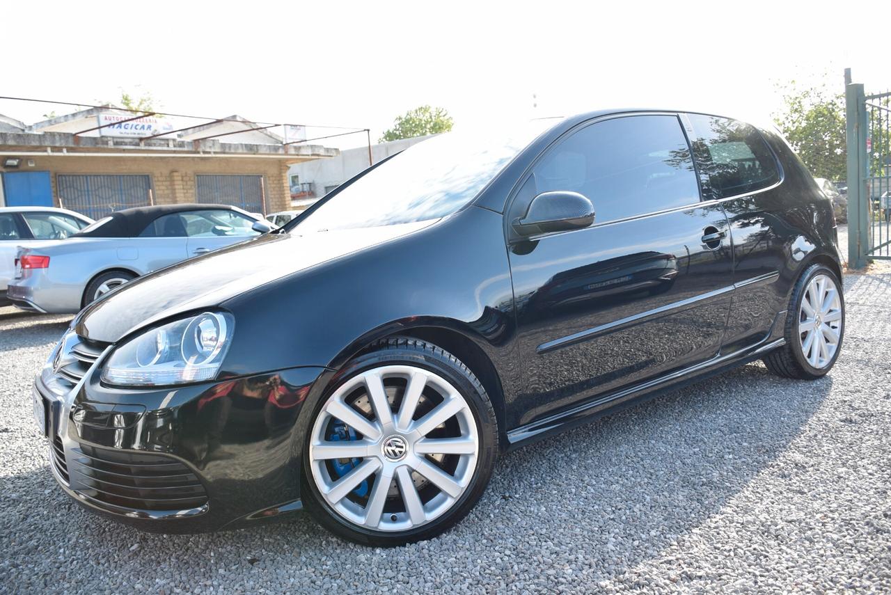 Volkswagen Golf R32 3.2 VR6 4mot. 3p. DSG 250CV