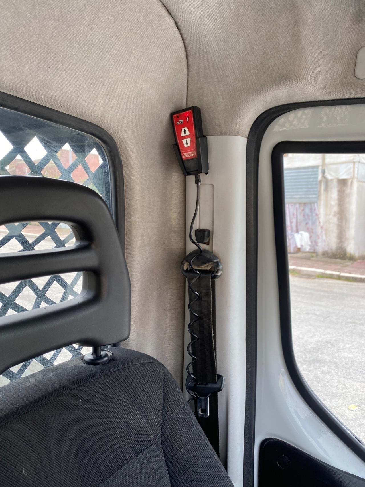 Iveco Daily 35C11 2.3 106CV RIBALTABILE