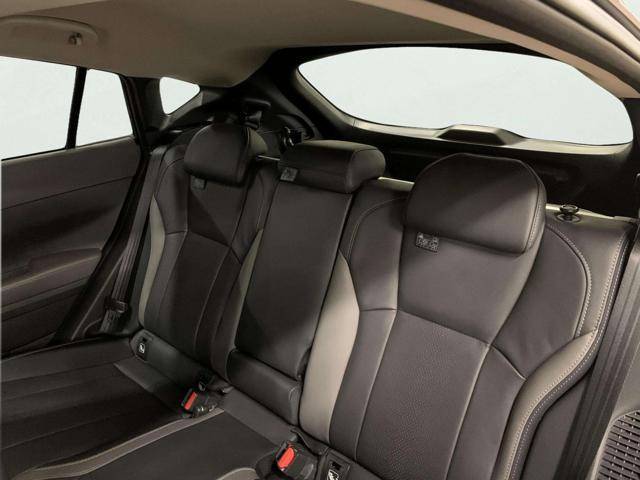 SUBARU Crosstrek 2.0i e-Boxer MHEV CVT Lineartronic Premium