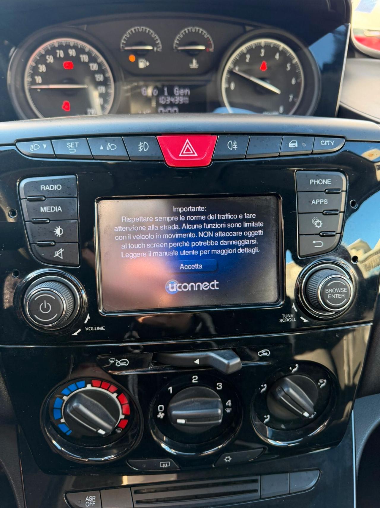 Lancia Ypsilon 1.2 69 CV 5 porte Platinum