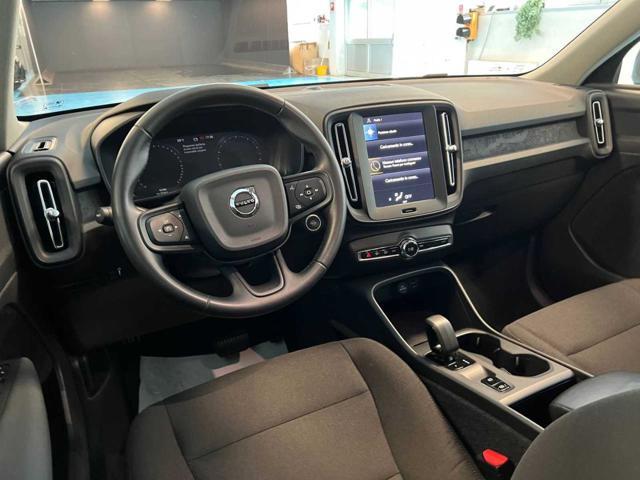 VOLVO XC40 T2 automatico Essential - ANCHE NERA!