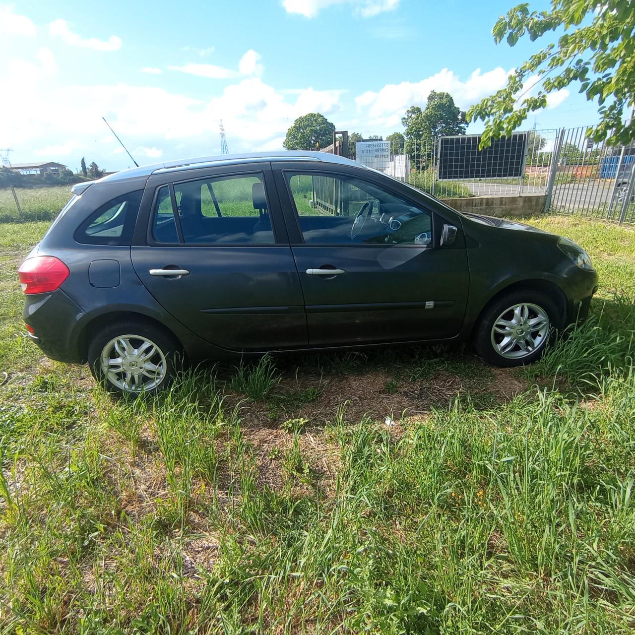 Renault Clio 1.2 16V SporTour Dynamique