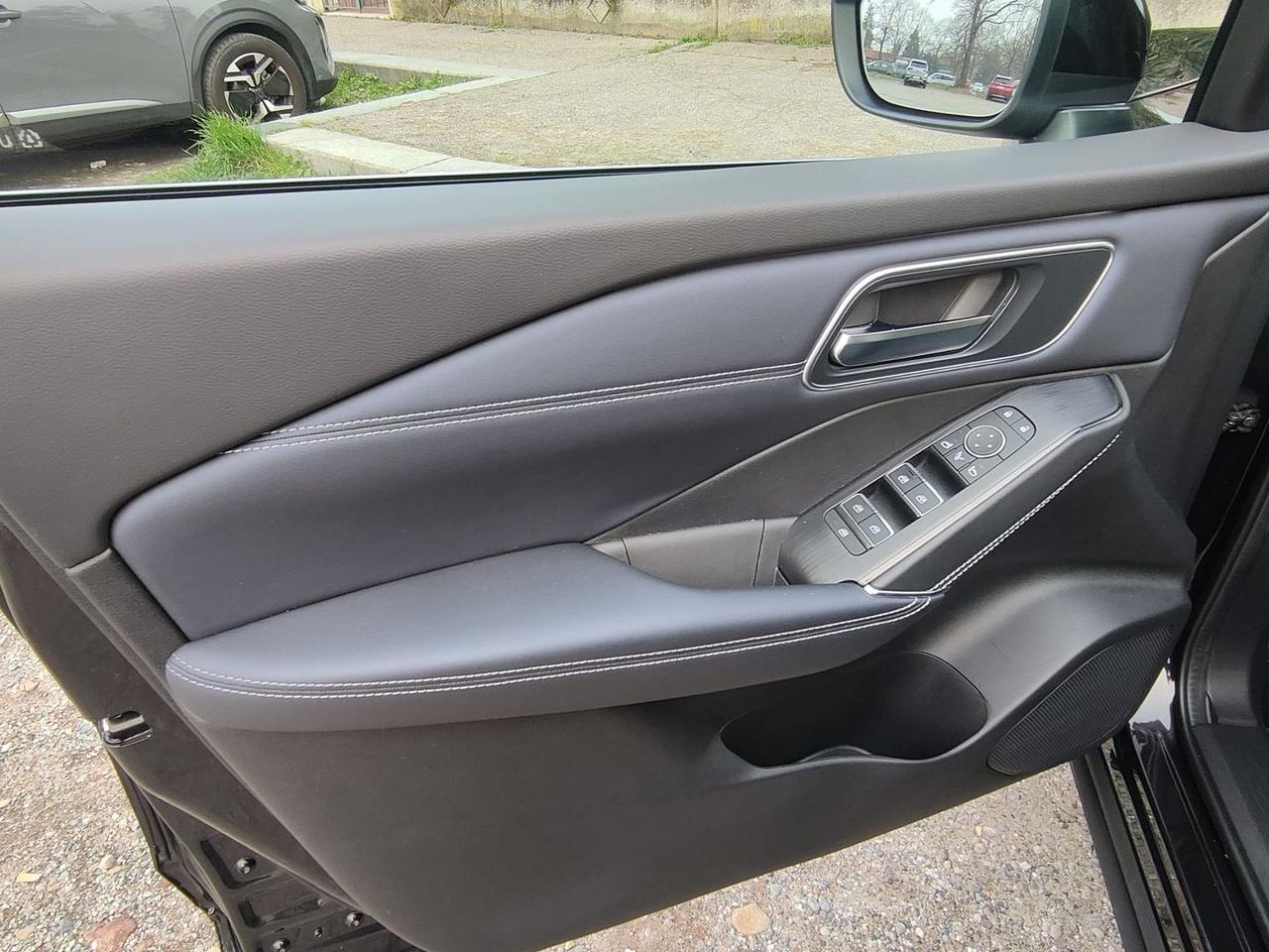 Nissan Qashqai Tekna 1.3 DIG-T MHEV 140 CV #9744