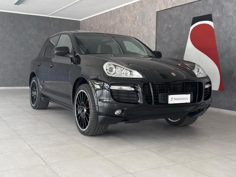 Porsche Cayenne 4.8 GTS