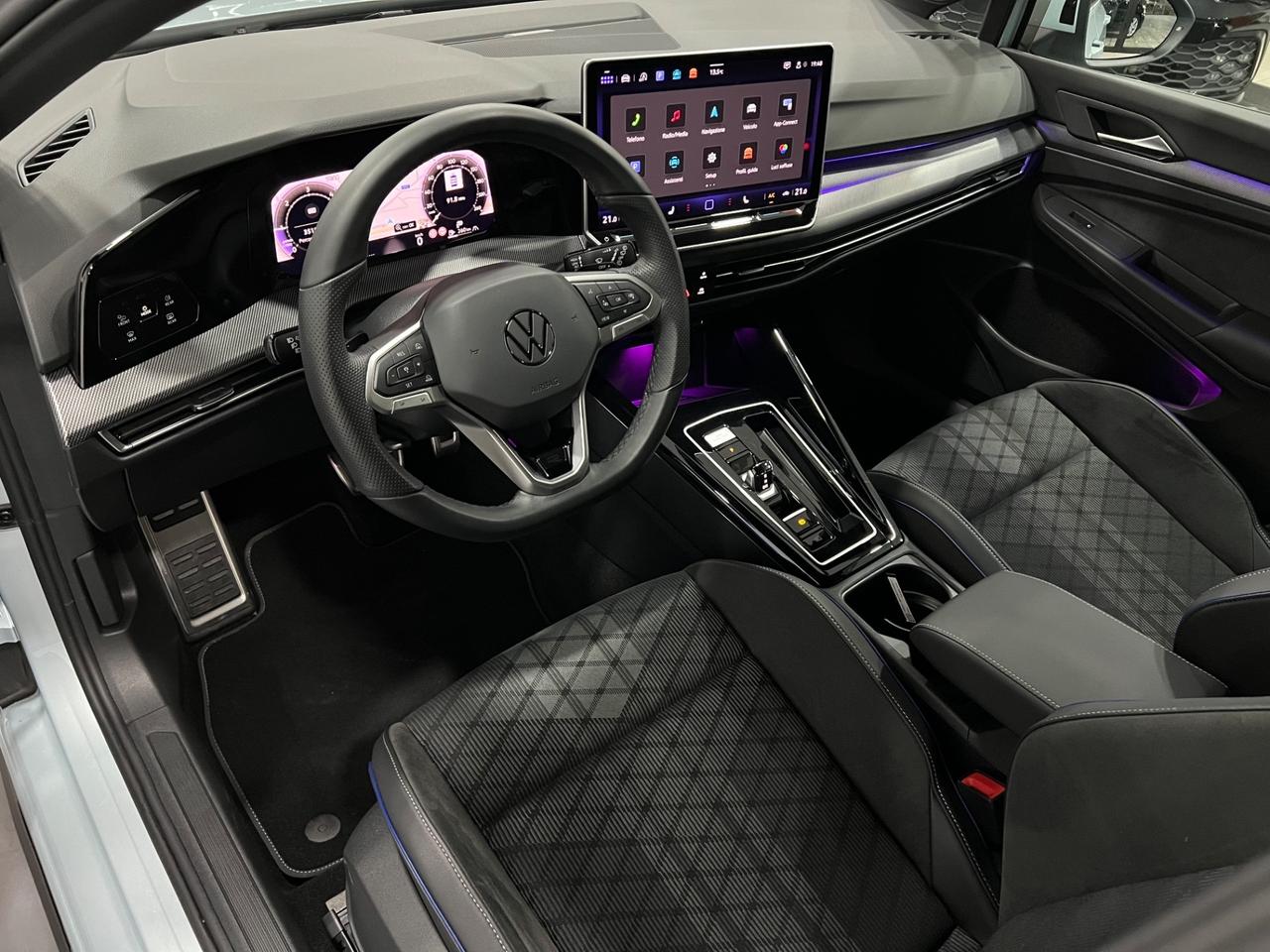 VOLKSWAGEN GOLF 8.5 2.0 TDI DSG R-Line Plus 150 cv