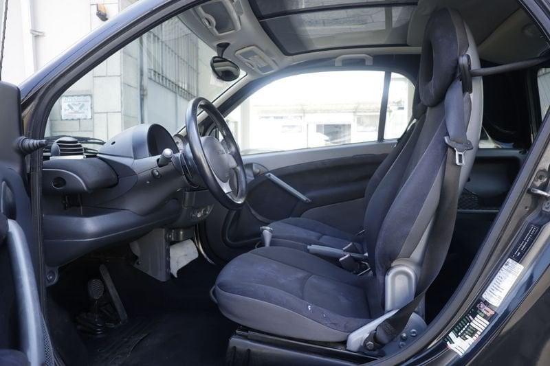 smart fortwo fortwo 700 coupé pure (45 kW) Unicoproprietario
