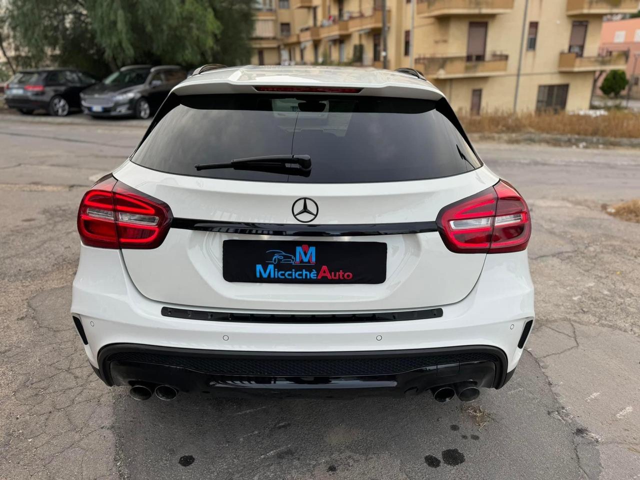 MERCEDES GLA 200D 136 CV PREMIUM AMG FULL