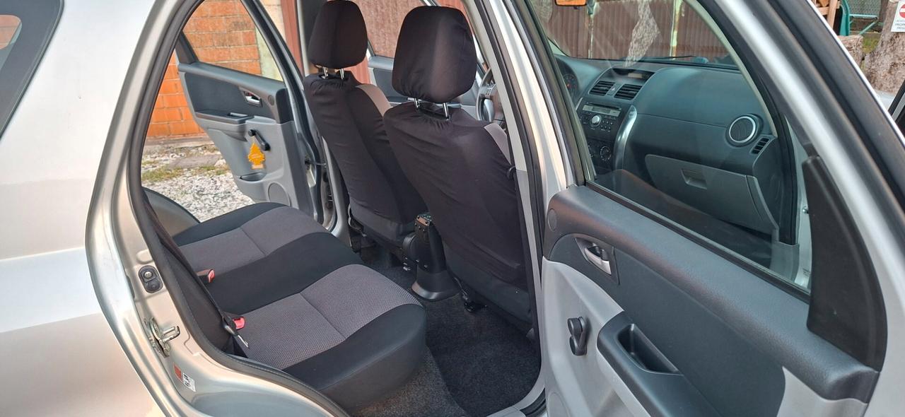 SUZUKI SX4 1.6 4X4 CON BLOCCO FULL OPTIONAL