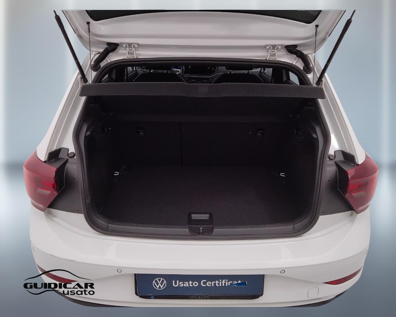 VOLKSWAGEN Polo VI 2022 - Polo 1.0 tsi R-Line 95cv