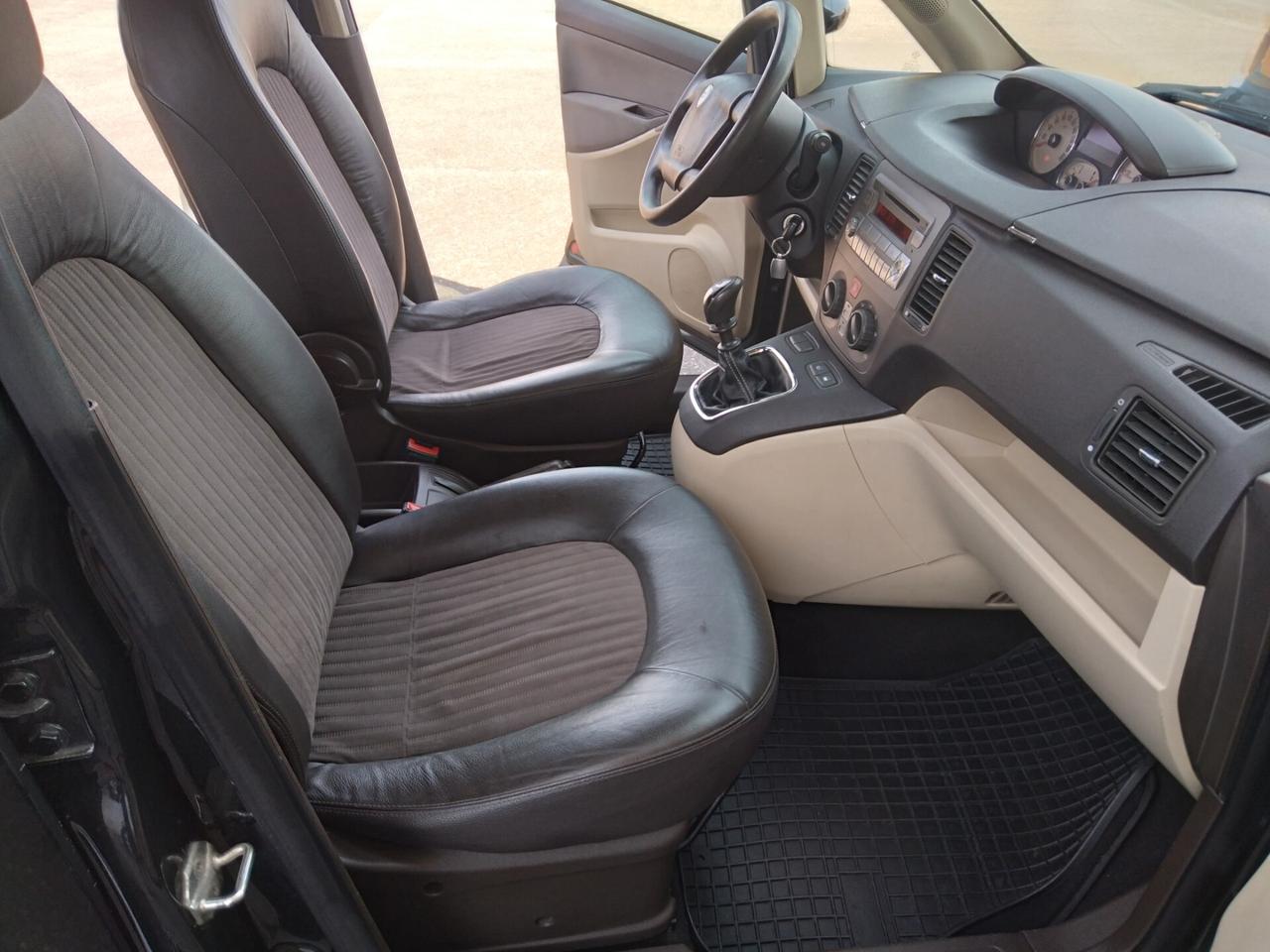 Lancia MUSA 1.4 16V 95cv Oro x neopatentati