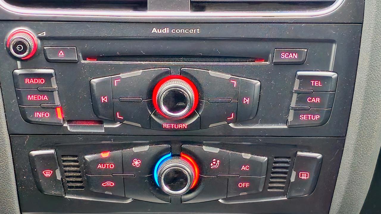 Audi A5 2.7 v6 cambio manuale unico proprietario garantita 12 mesi