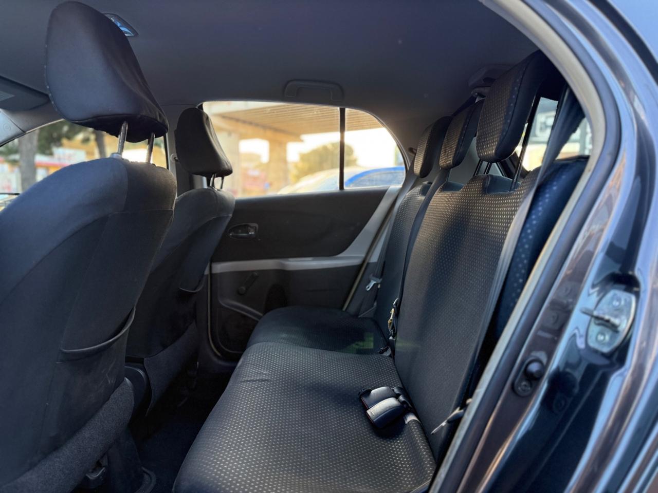 Toyota Yaris 1.0 SOLO 64.000 KM - 2010