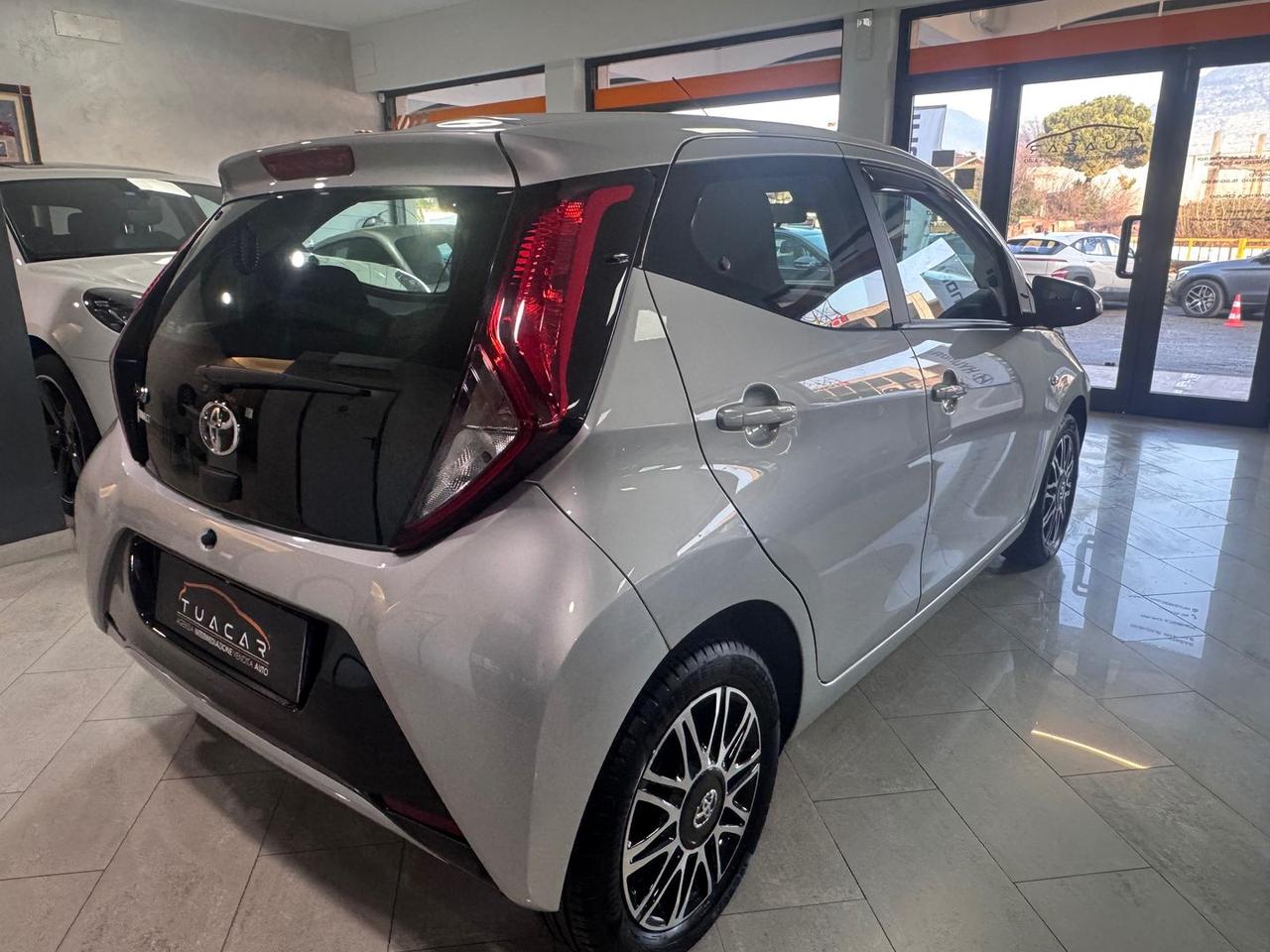 Toyota Aygo X Play Connect 1.0 VVT-i #8919