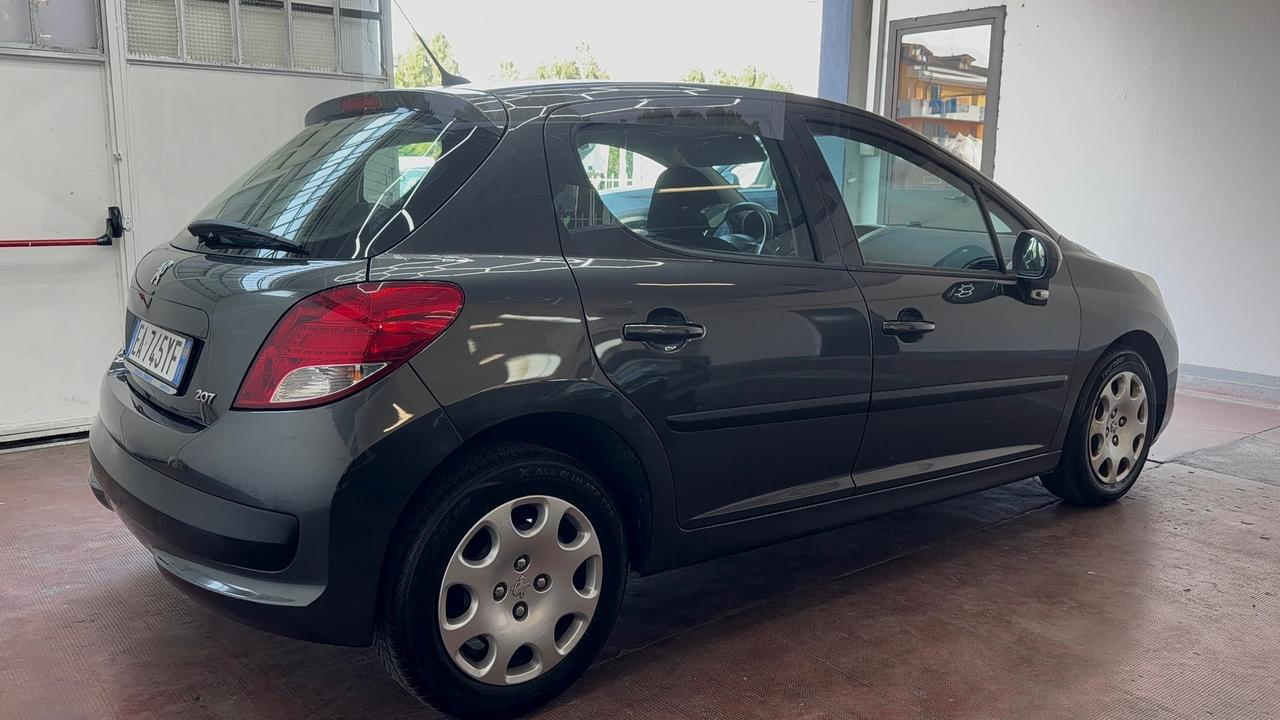 Peugeot 207 1.4 8V 75CV 5p. Energie Sport ECO GPL