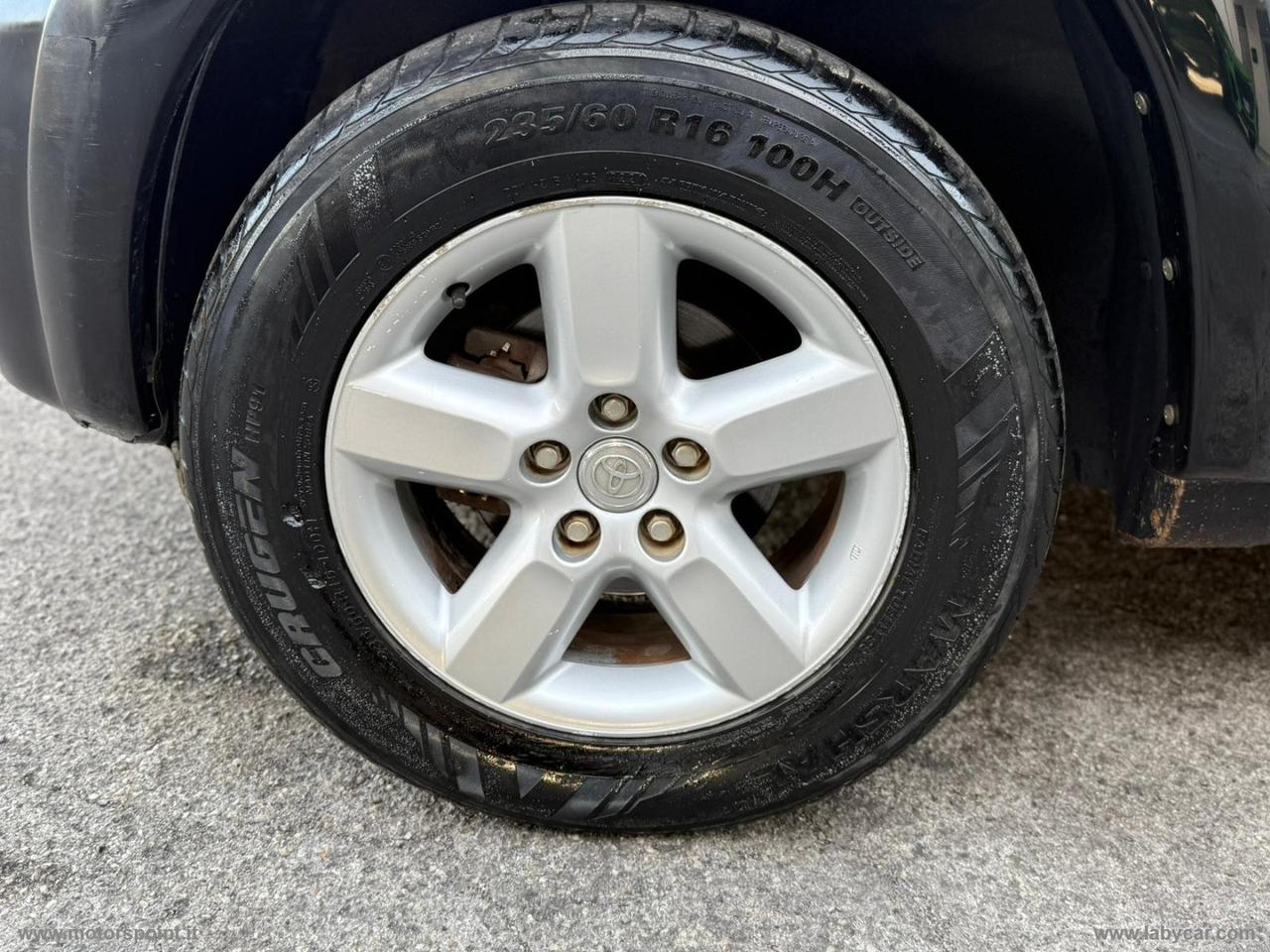 TOYOTA RAV4 2.0 Tdi D-4D 5p. Sol