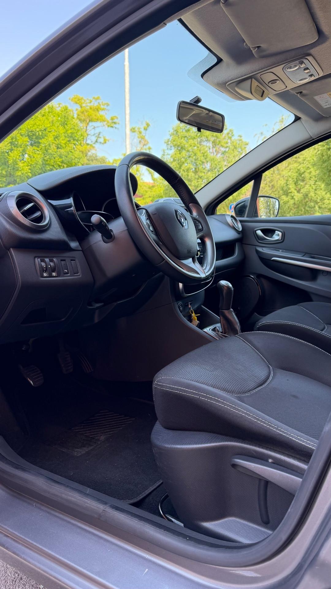Renault Clio 1.2 75CV 5 porte National
