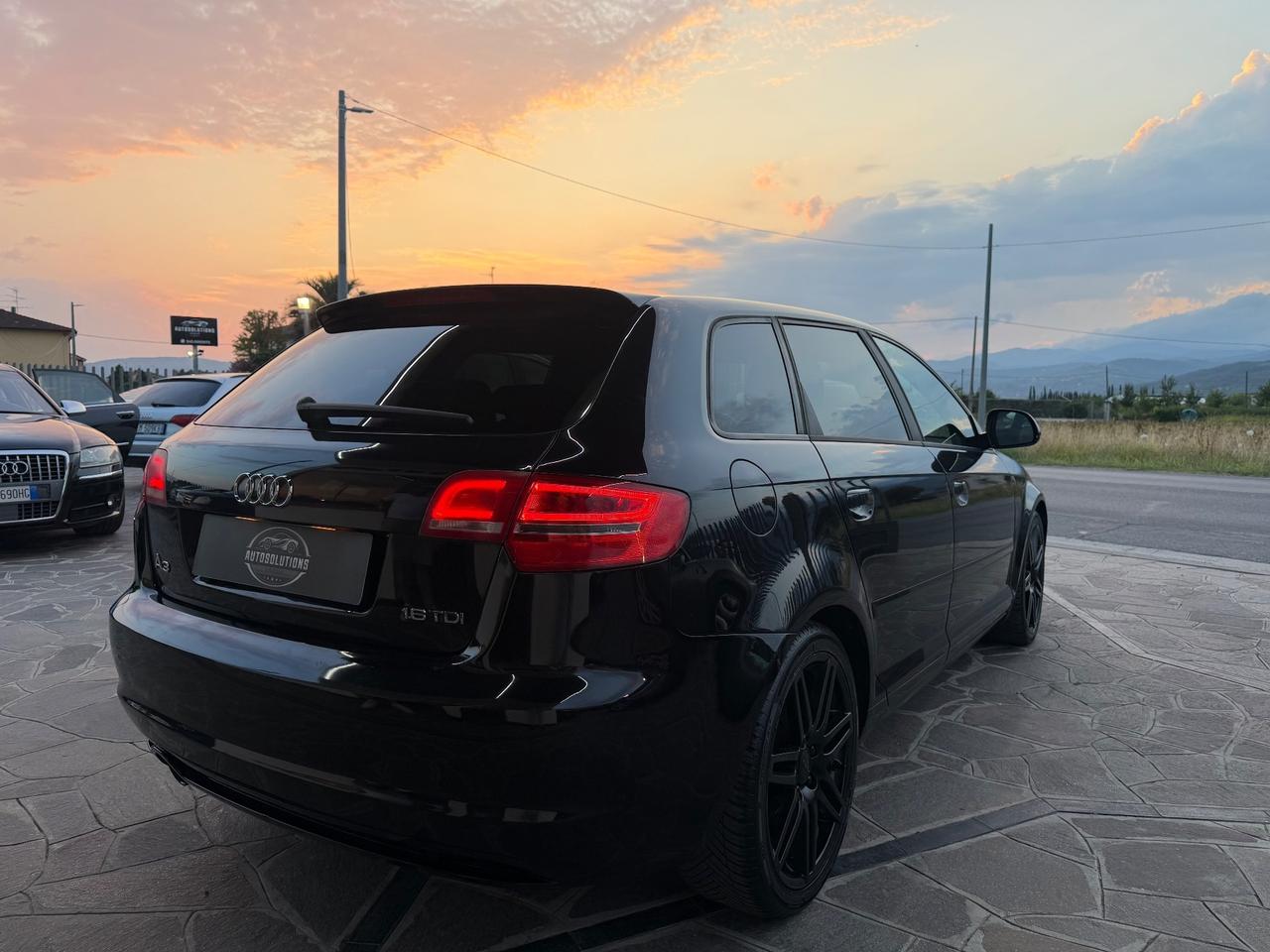 Audi A3 Sportback 1.6 105cv S-Line Total Black