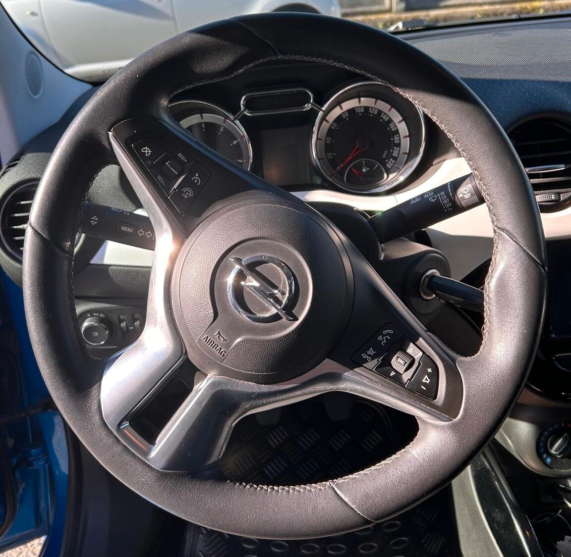 Opel Adam 1.2