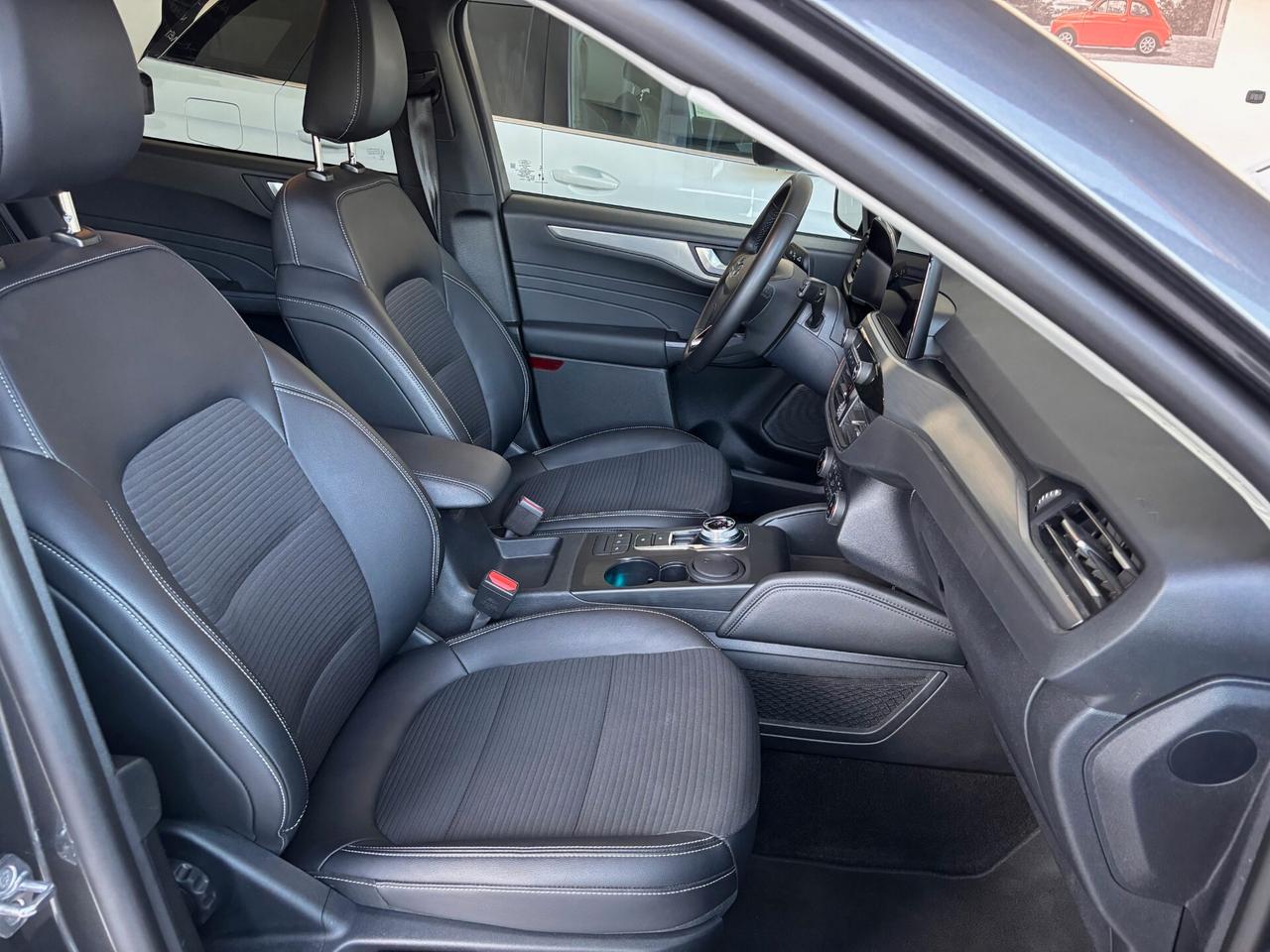 Ford Kuga 2.0 EcoBlue 120 CV aut. 2WD Titanium Business