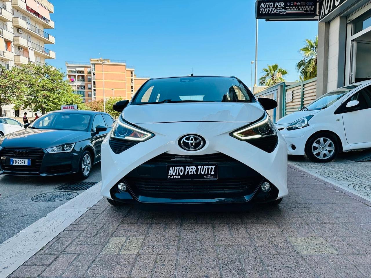 Toyota Aygo 1.0 72 CV 5p CAMBIO AUTOMATICO