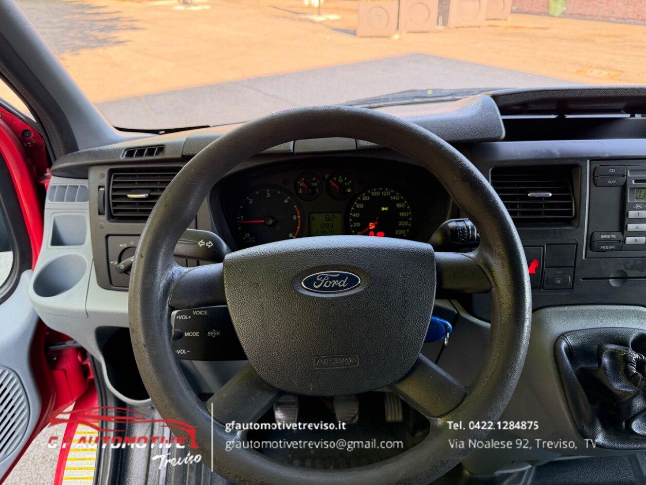 Ford TRANSIT TURNEO
