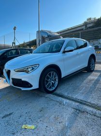 Alfa Romeo Stelvio 2.2 Turbodiesel 210 CV AT8 Q4 Business