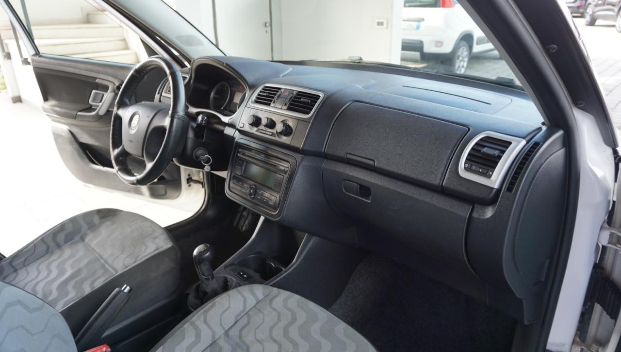 Skoda Fabia 5 Porte Fabia 1.4 tdi 70cv