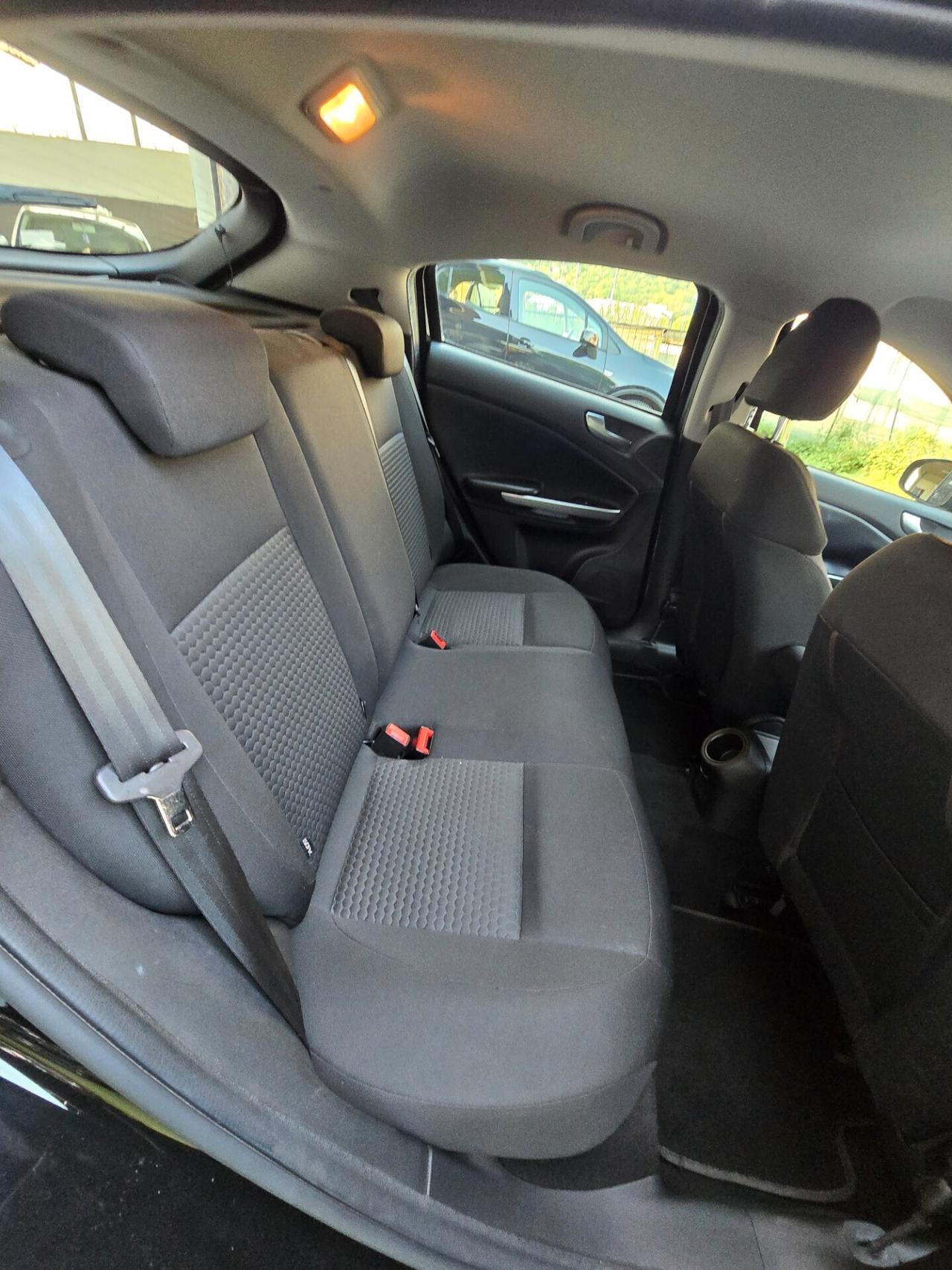 Alfa Giulietta 1.4BENZ 105CV 139000KM-2012