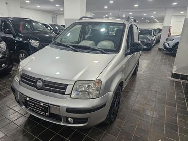 NUOVA FIAT PANDA EMOTION 1.2 BENZ 60CV - AUTO COME NUOVA