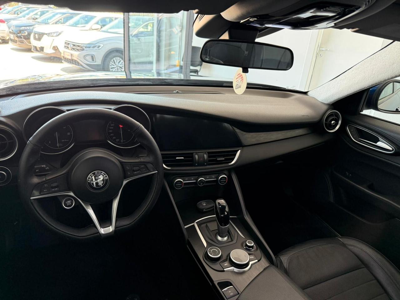 Alfa Romeo Giulia 2.2 Turbodiesel 180 CV AT8 Business Sport Launch Ed.