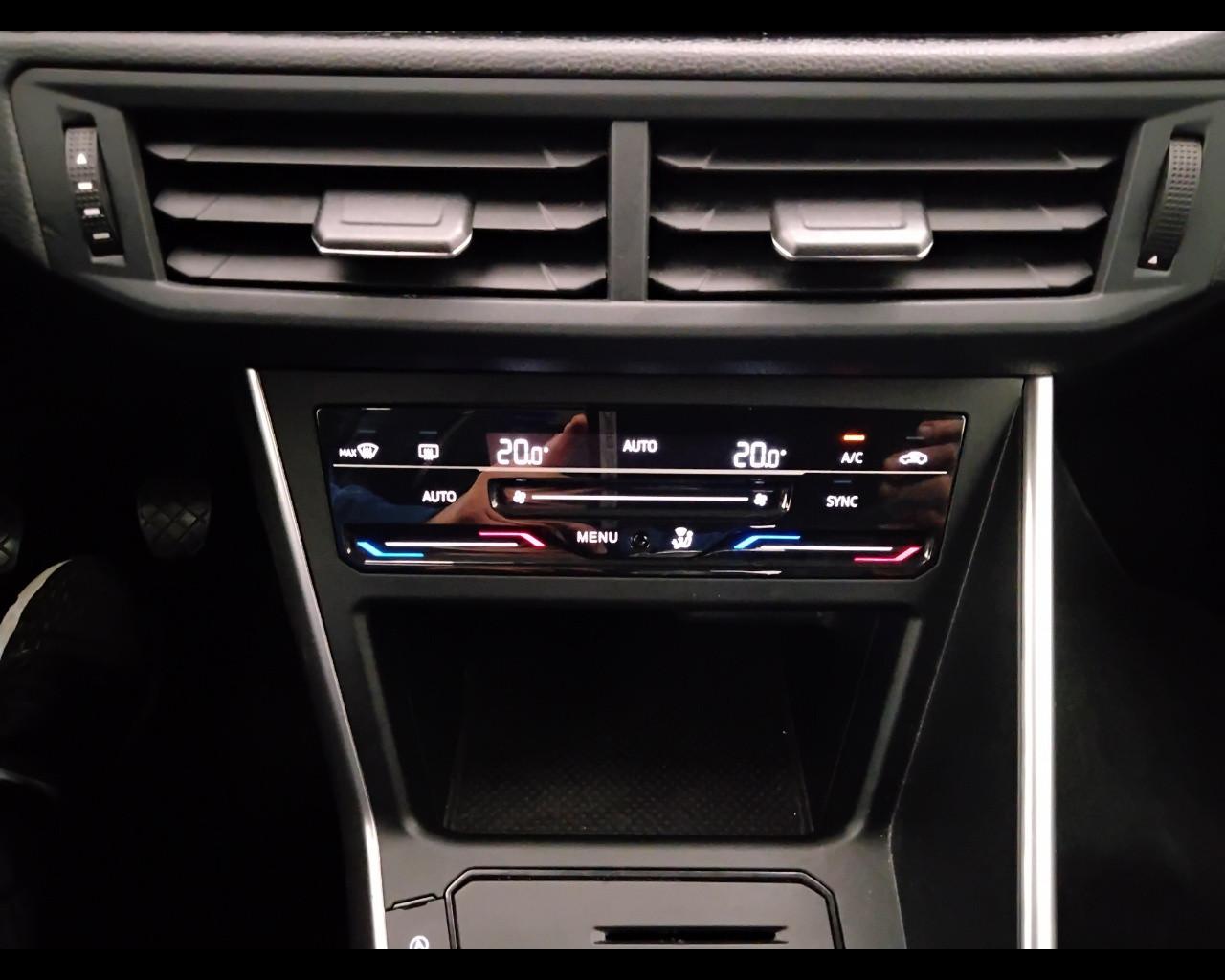 VOLKSWAGEN Taigo - Taigo 1.0 tsi Life 115cv