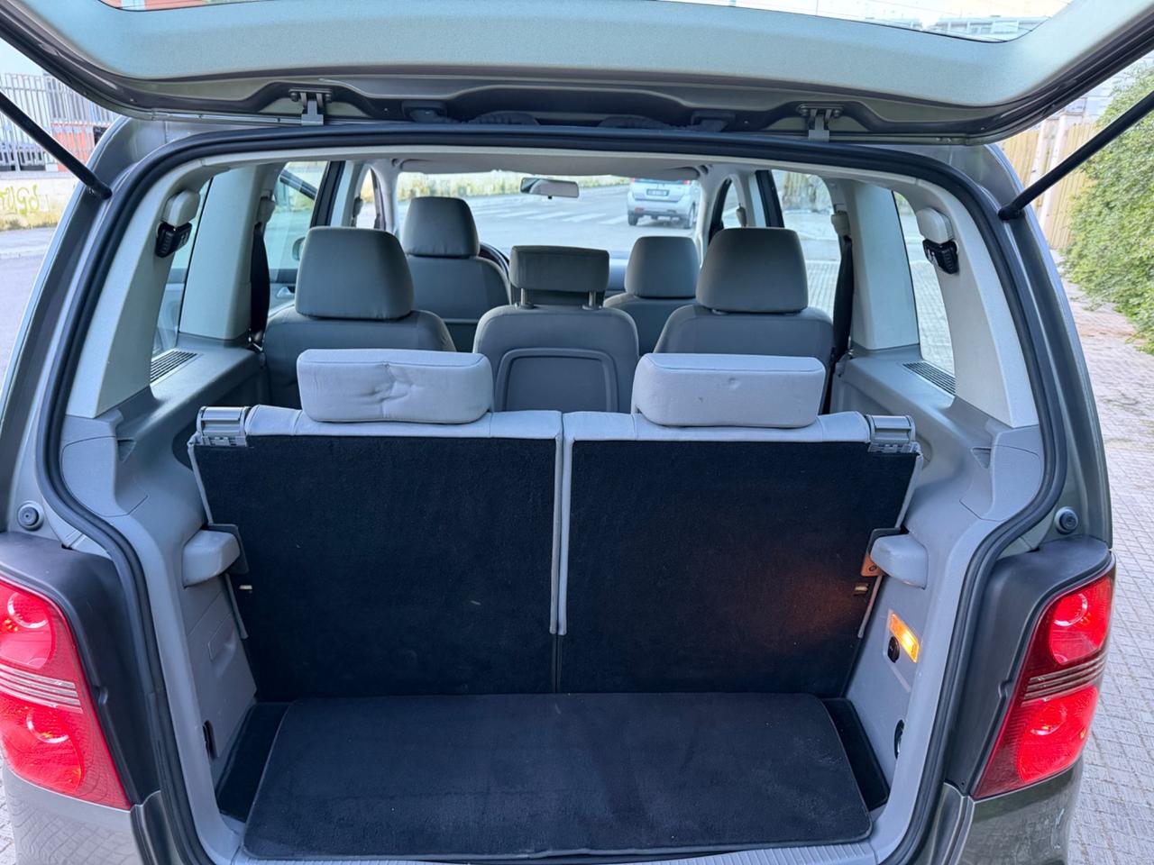 VOLKSWAGEN TOURAN 2009 7 POSTI 1.9 DIESEL *UNICOPROPRIETARIO